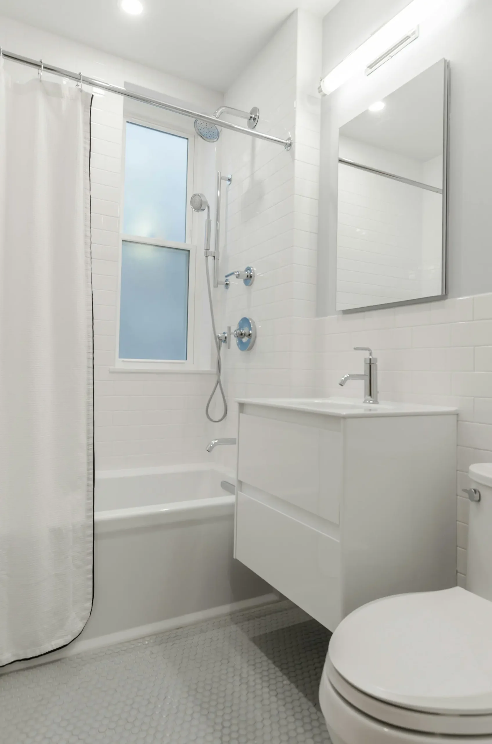 Modern bathroom with shower and tub